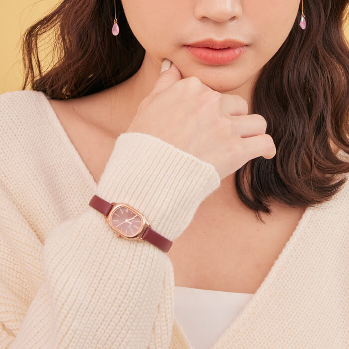 持之以恆。韓國品牌LAVENDA手錶【15-21004】 - 酒紅色 手鍊/戒指 · 舉手投足間散發自信美|人氣熱銷 | Best seller🔥|24hr快速出貨|新品上架 | New Arrival|手環 | Bracelets|手錶|手機配件 | Phone Cases