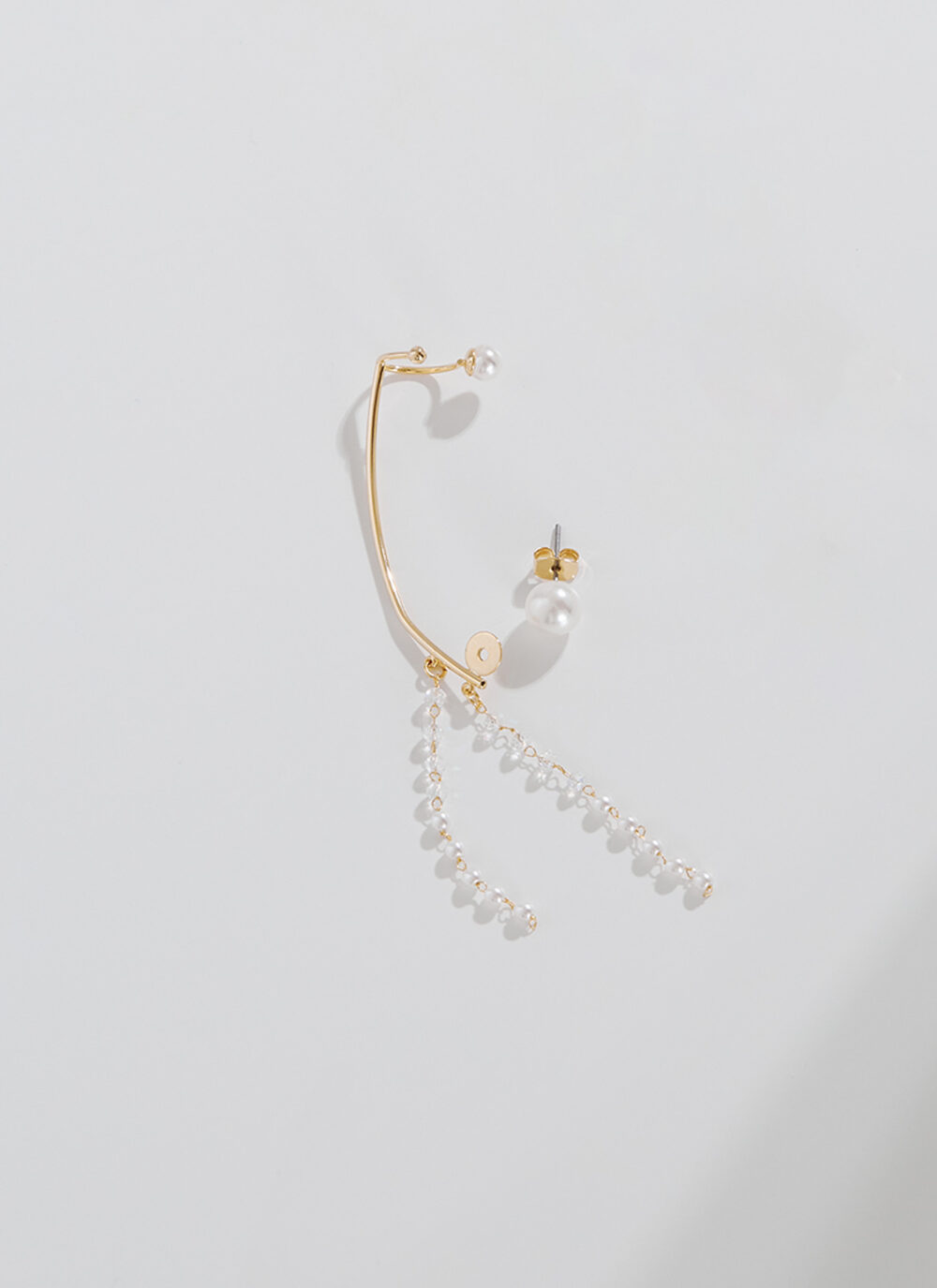 Eco安珂,韓國飾品,韓國耳環,耳針式耳環,耳骨夾耳針耳環,氣質耳環,單珍珠垂墜耳環