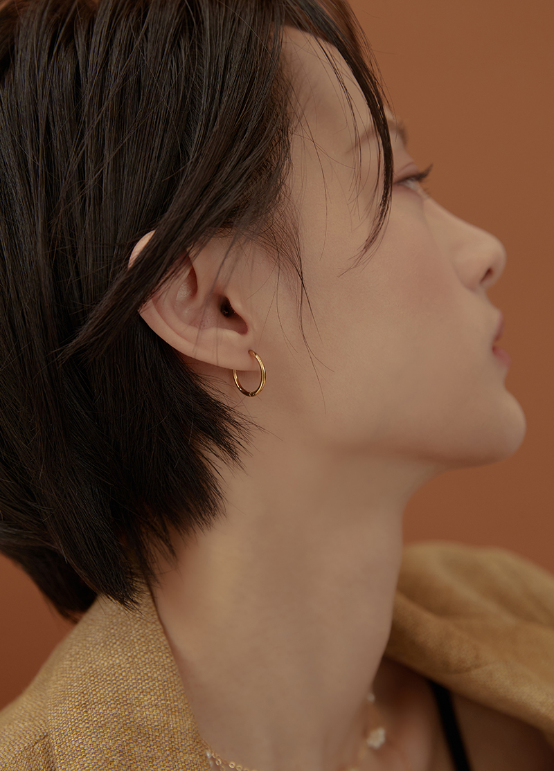 Eco安珂,韓國飾品,韓國耳環,耳針式耳環,C圈耳環,氣質耳環,簡約耳環,百搭耳環,不鏽鋼耳環