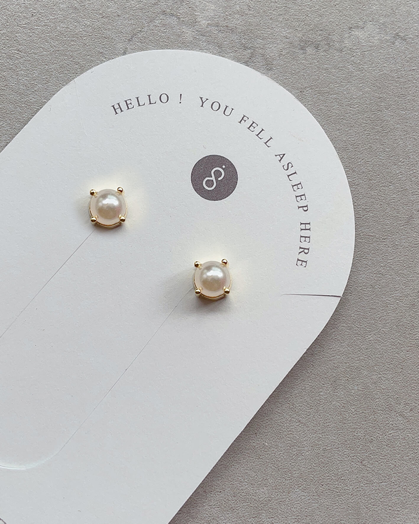 單顆珍珠磁鐵夾式耳環(一對)/2色 - 金色 精選系列|磁鐵系列|無痛耳夾系列|珍珠系列|人氣熱銷 | Best seller🔥|24hr快速出貨|耳環 | Earrings|耳環類 · 現貨專區|耳環 · 貼耳耳環