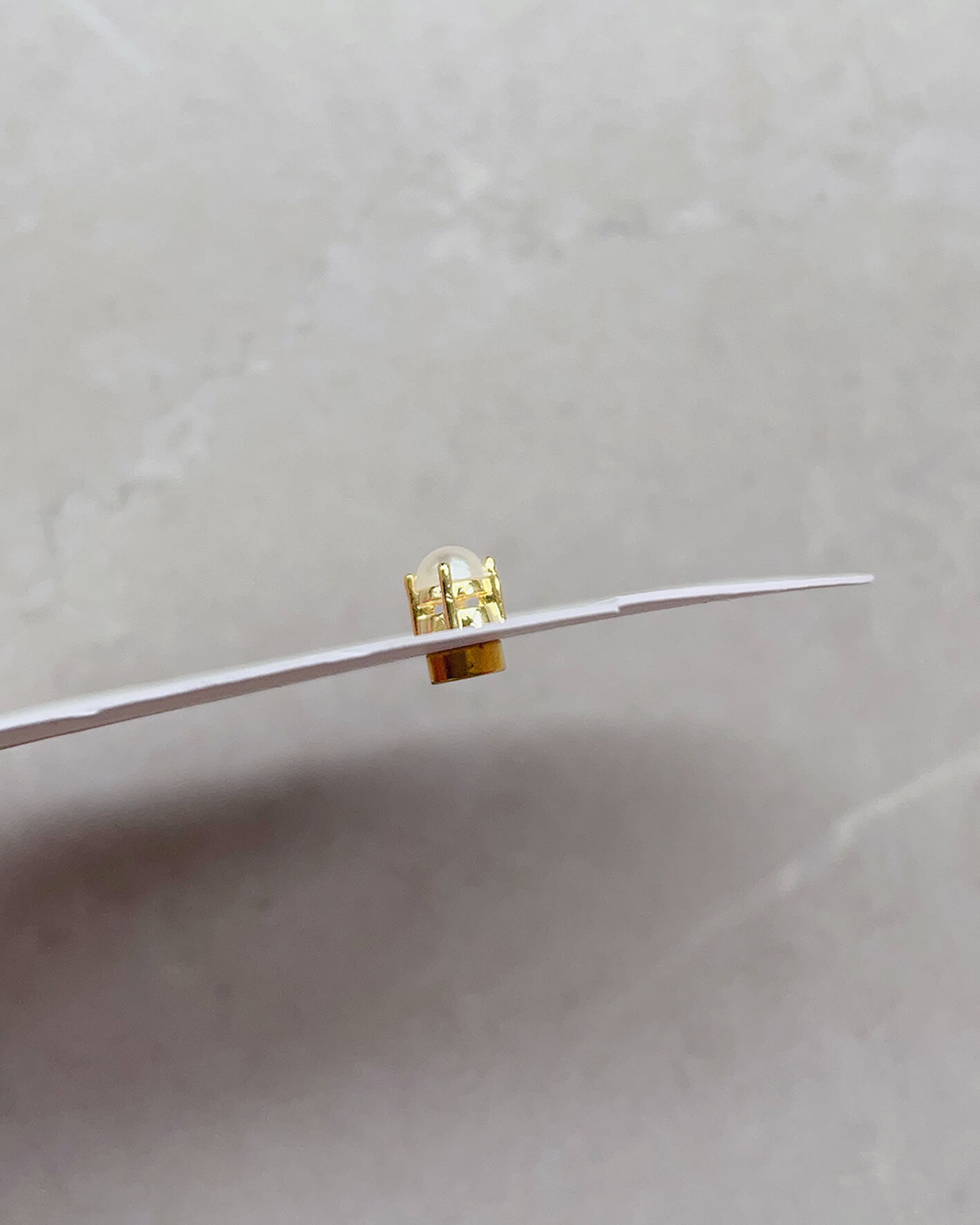 單顆珍珠磁鐵夾式耳環(一對)/2色