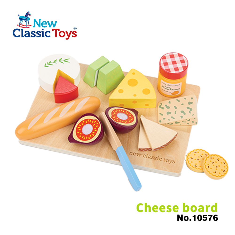 荷蘭New Classic Toys 香濃乳酪起司盤(16件組)-10576 學習階段|2-4歲 | 幼兒期|4-6歲 | 學齡前期|品牌總覽|木製玩具 | New Classic Toys 荷蘭|餐廚系列